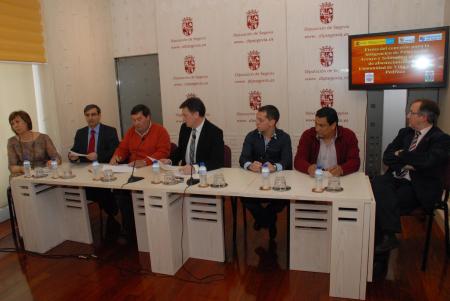 Imagen La Diputación firma un convenio con la Comunidad de Villa y Tierra de Pedraza y con Sotosalbos y Pelayo del Arroyo
